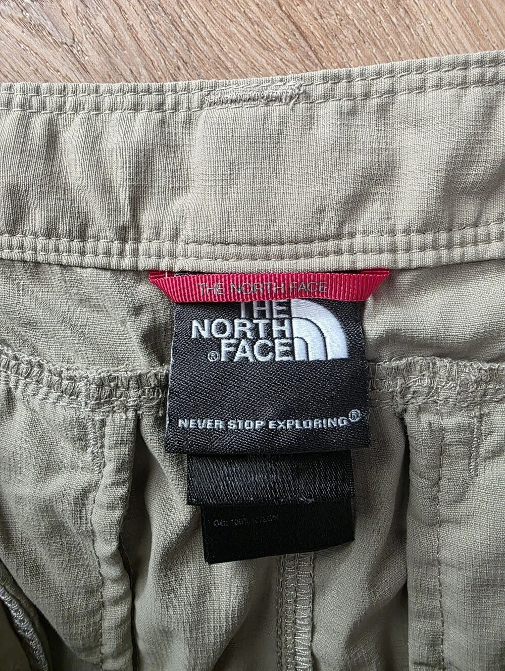 The North Face Men's Khaki Hiking Pants size M
